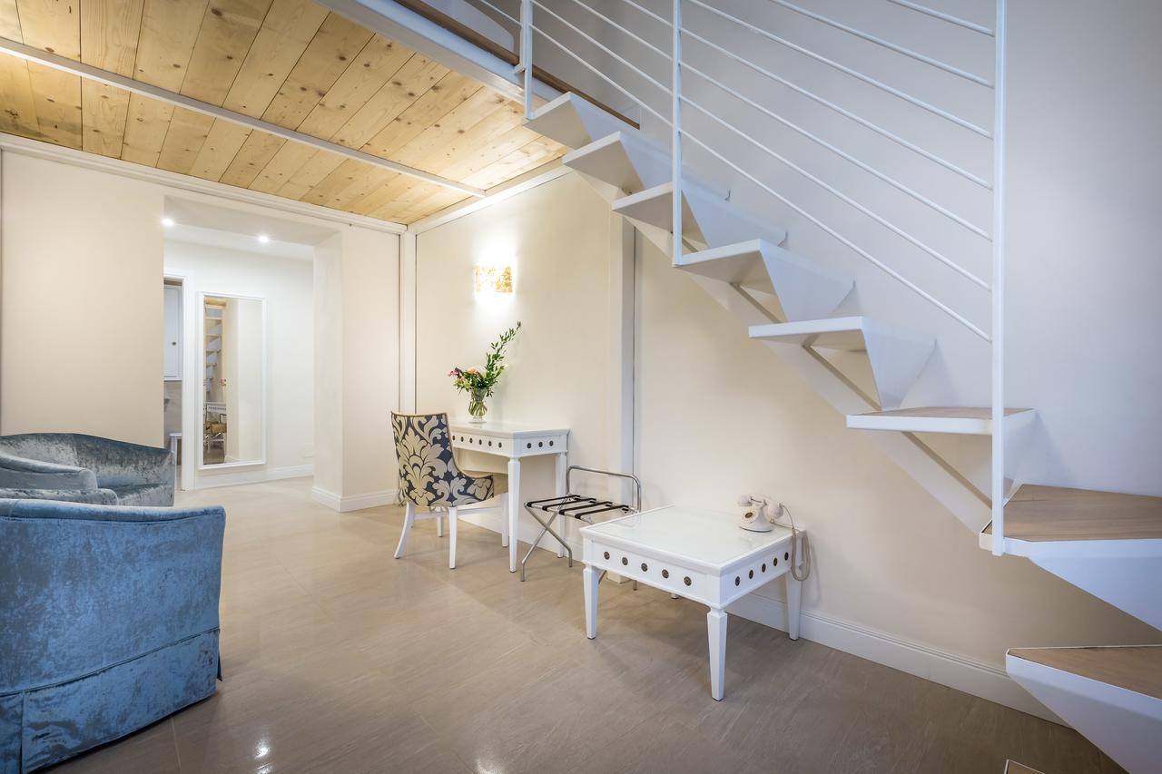 Residenza Alessandra Φλωρεντία Εξωτερικό φωτογραφία