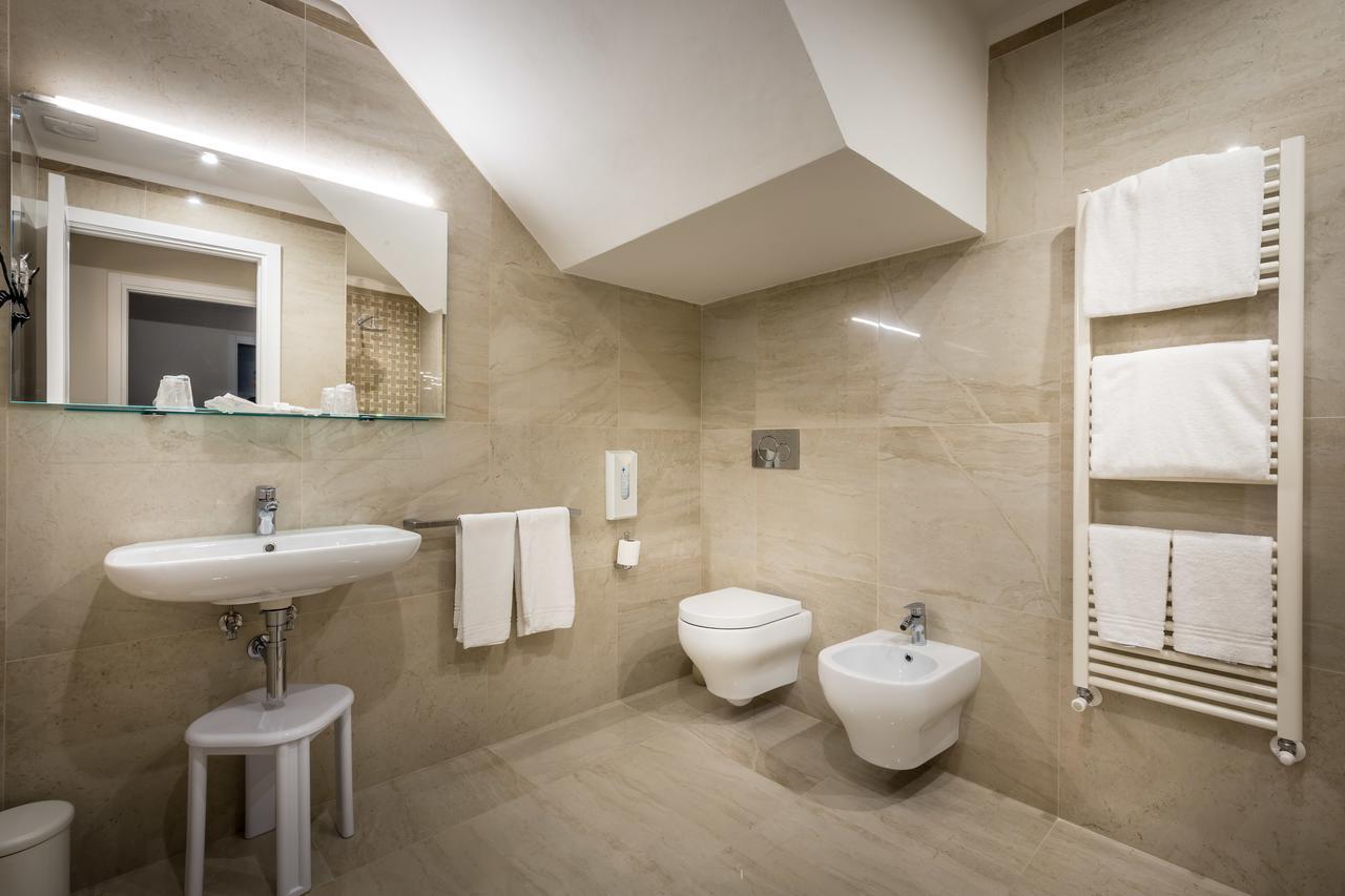 Residenza Alessandra Φλωρεντία Εξωτερικό φωτογραφία