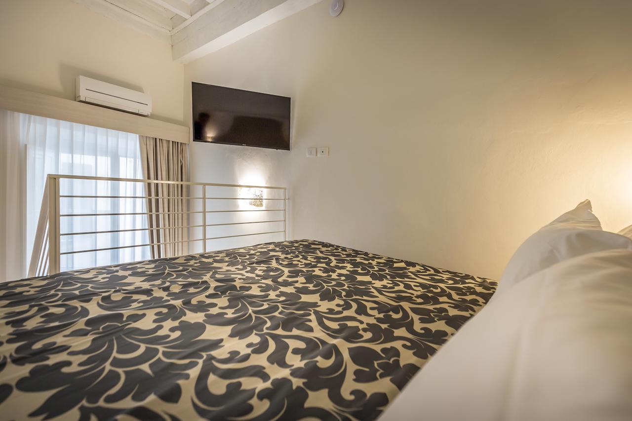 Residenza Alessandra Φλωρεντία Εξωτερικό φωτογραφία
