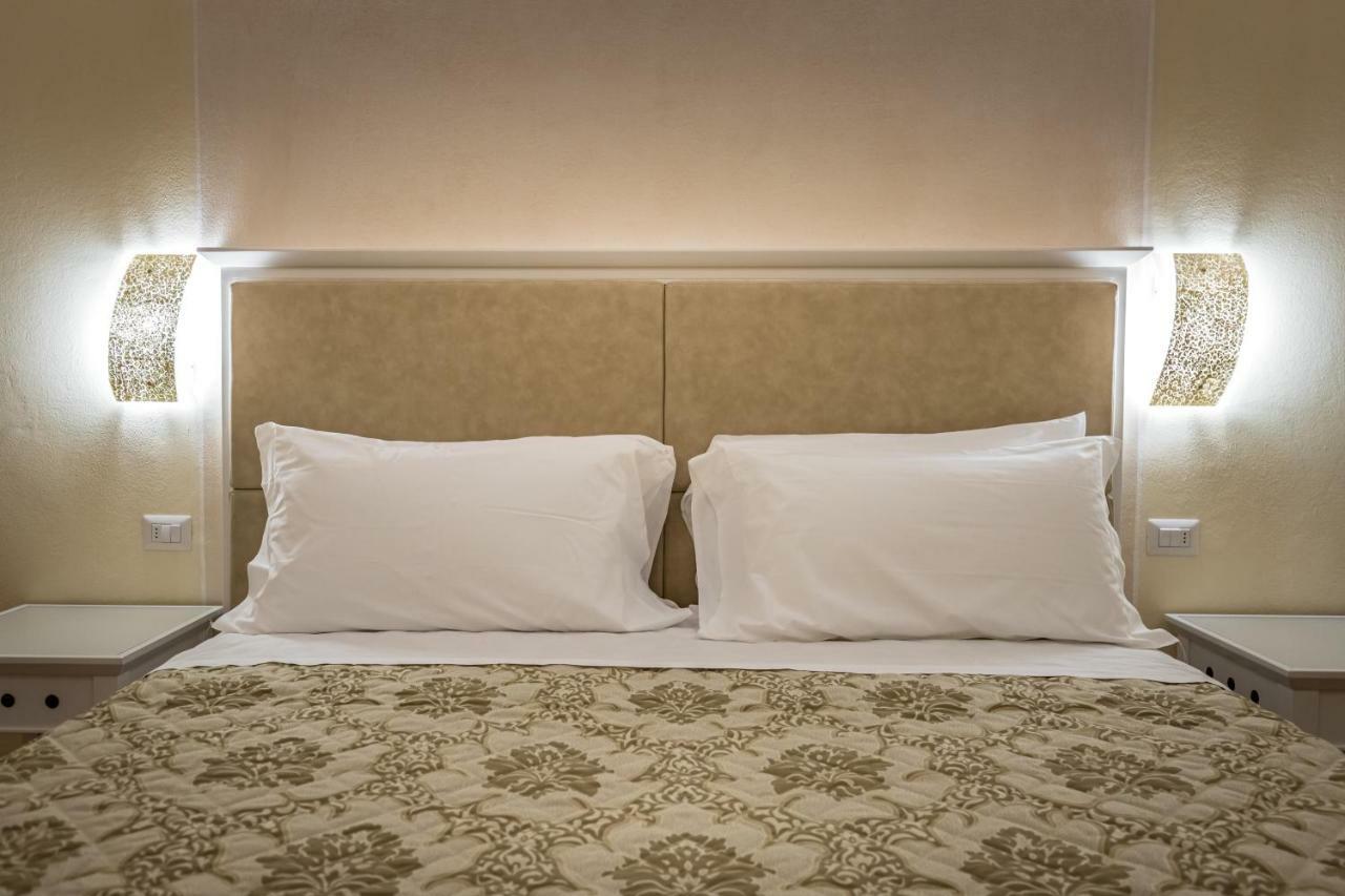 Residenza Alessandra Φλωρεντία Εξωτερικό φωτογραφία