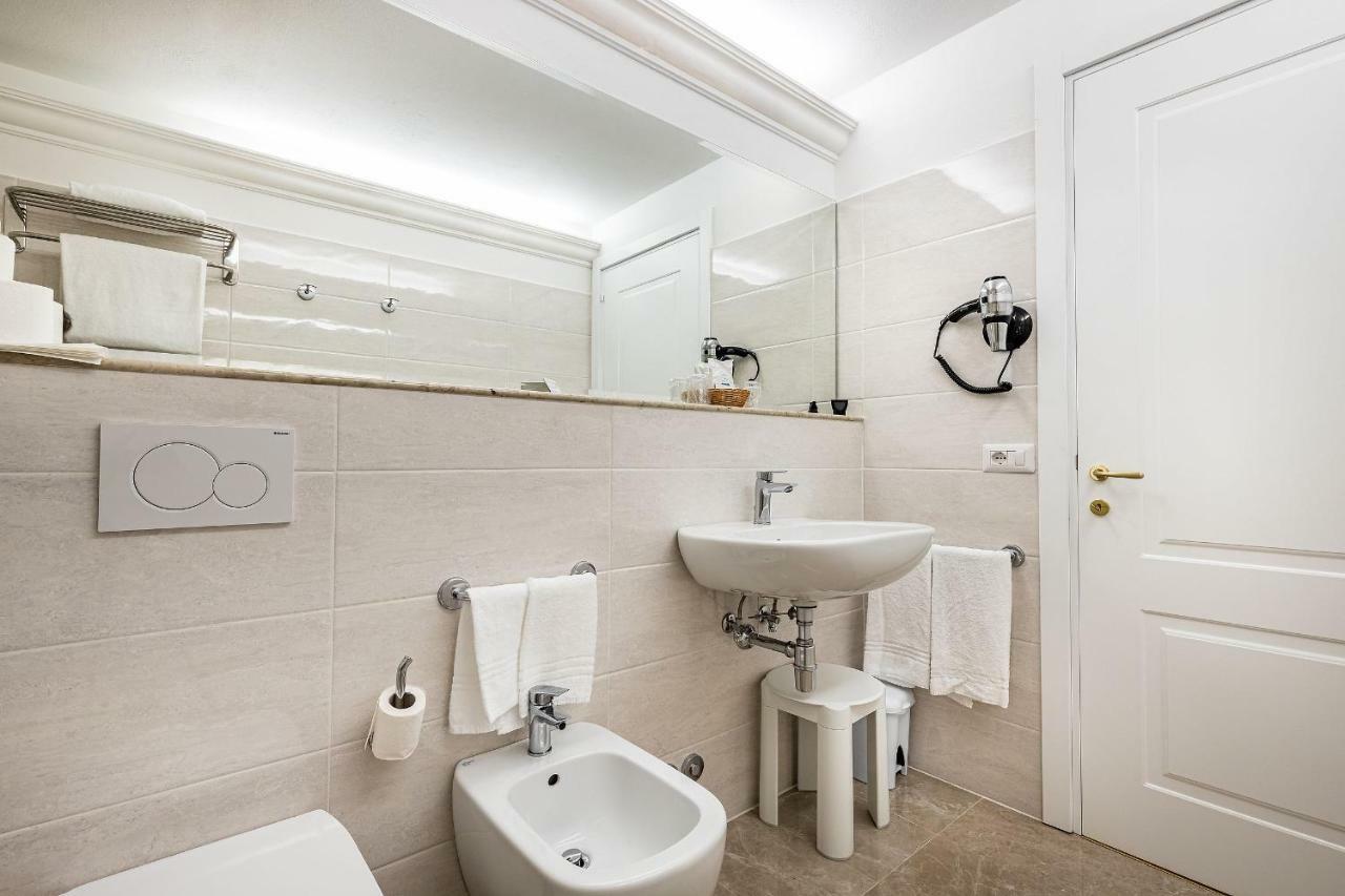 Residenza Alessandra Φλωρεντία Εξωτερικό φωτογραφία